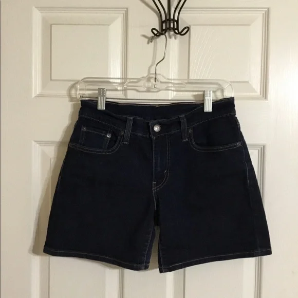 Levi’s Mid rise dark blue shorts size 27 - Picture 2 of 9